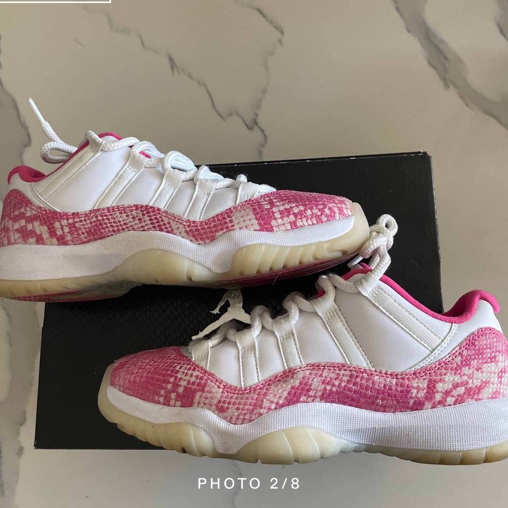 Wmns Air Jordan 11 retro low ' pink snakeskin'